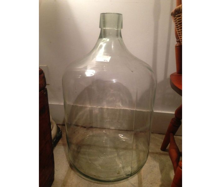 connie's lg glass jug.001