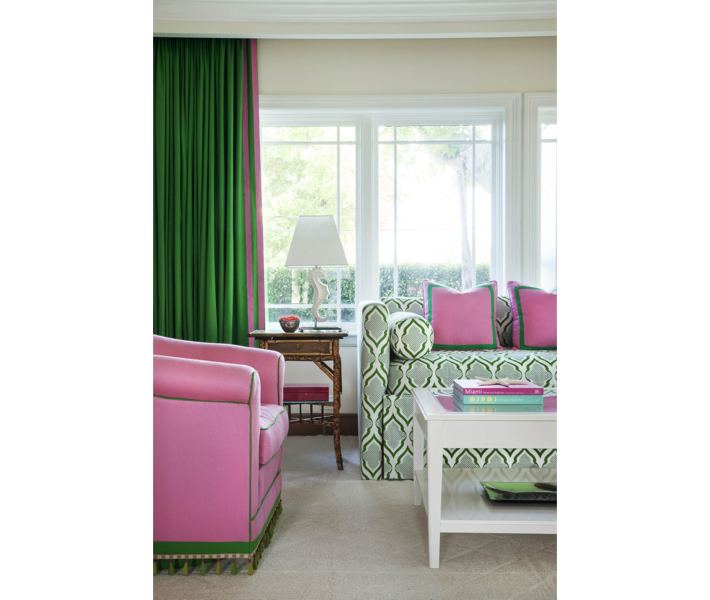 pink-green-living-room.001